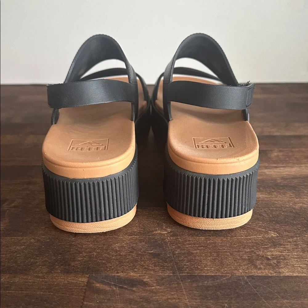 Reef water Acosta Higher Black + Tan Platform Sandals - Picture 2 of 5